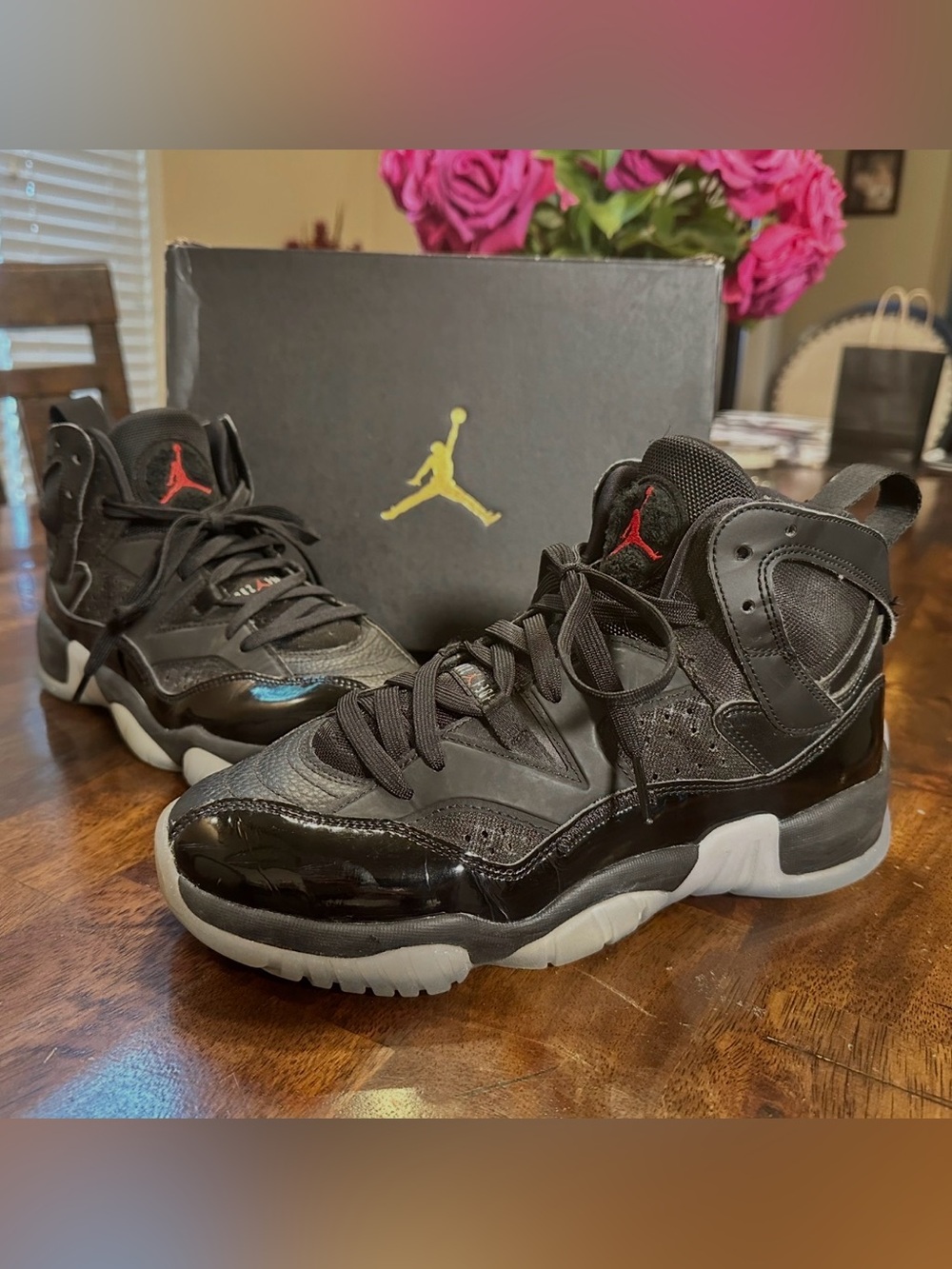 Nike Air Jordan Jumpman Two Trey (GS) – Size 7Y EXCELLENT Condition- DQ8431-003